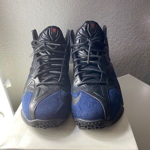 LEBRON XI 11 EXT DENIM QS 8.5 GOLD MEDAL PLAYOFF